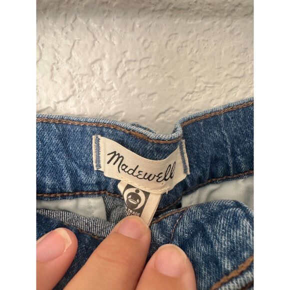 Madewell The Perfect Vintage Mid-Length Cargo Jean Short in Fernlane Wash Sz 29 - Picture 4 of 8